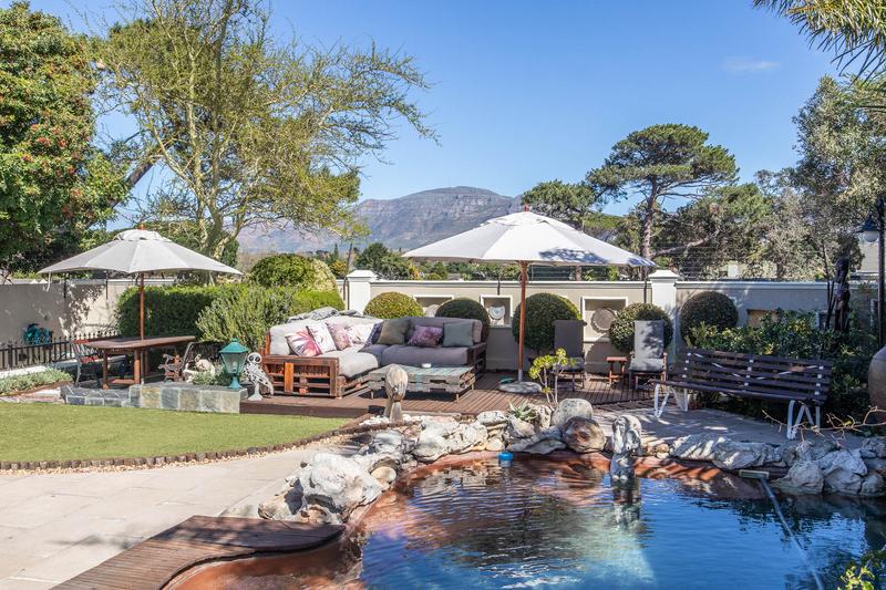 6 Bedroom Property for Sale in Plumstead Western Cape